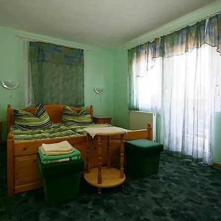 Kovacs Vendeghaz Panzió *